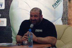 В Великих Луках прошел семинар по пауэрлифтингу (фото)