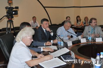 Заседание оперативной рабочей группы в сфере экономики под председательством заместителя губернатора С. Г. Перникова прошло на ЗАО «ЗЭТО» (фото)