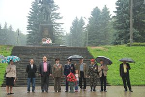 Участники Автопробега ВДВ «Россия - Казахстан - Беларусь «Дорогами воинской славы» посетили Великие Луки