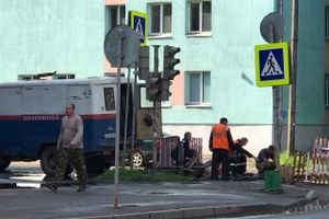 На Первомайской в Великих Луках ведутся ремонтные работы (ФОТО)