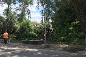 Собирались ремонтировать, но проще построить новый (ФОТО)