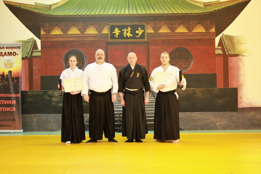 Великолукские последователи иайдзюцу выдержали сложный экзамен (ФОТО)