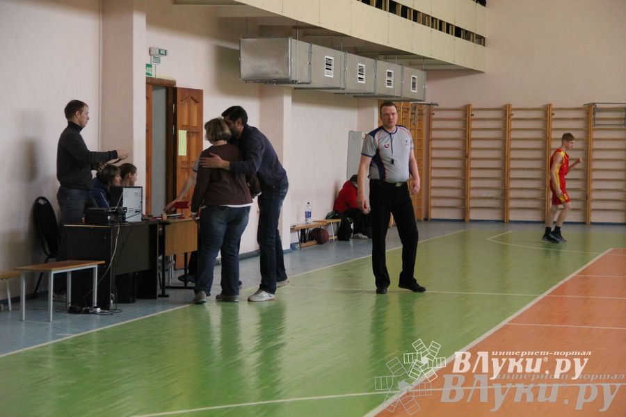 В Великих Луках прошли финальные соревнования VI-ой областной Спартакиады