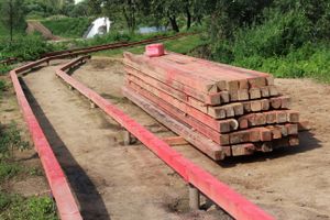 Совсем скоро великолучане смогут гулять по деревянным дорожкам Крепости (ФОТО)