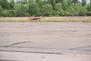 В Великих Луках проходит 7-й Фестиваль авиамодельного спорта (ФОТО)