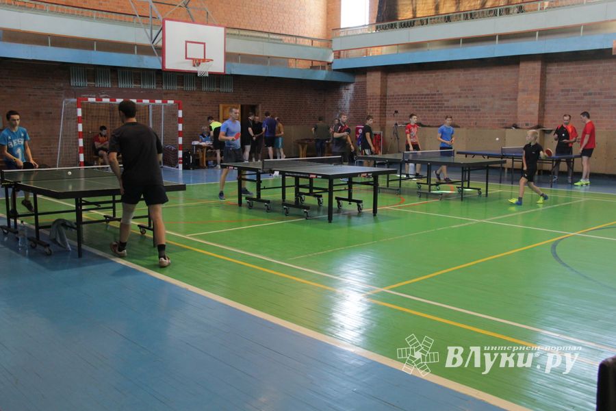 Турнир по настольному теннису в рамках празднования 850-летия Великих Лук (ФОТО)