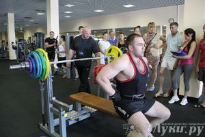 Народный жим в «С-Фитнес»