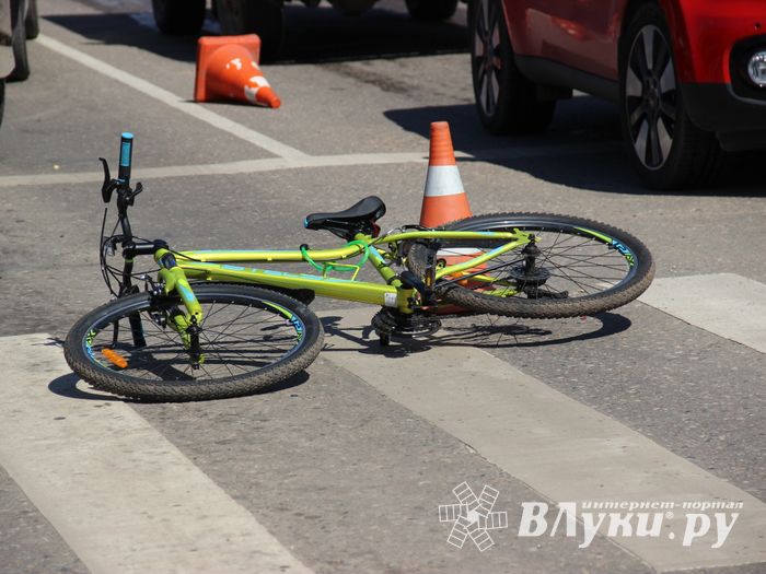 ДТП возле Смоленского рынка (ФОТО)