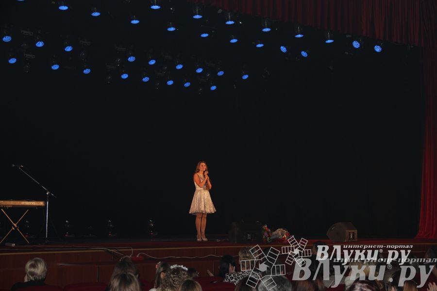 Концерт Цветаны состоялся в ДК ЛК (фото)