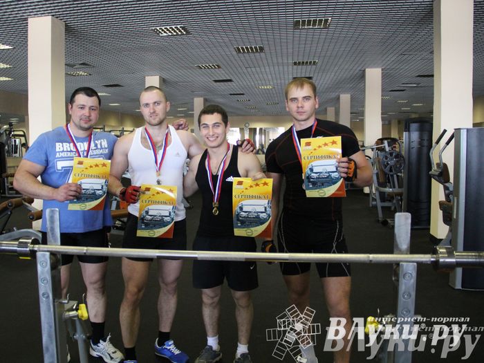 Народный жим в «С-Фитнес»