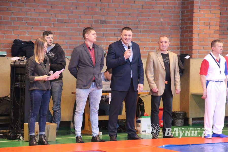 Открытый турнир по самбо «Новогодняя звезда-2019» прошел в Великих Луках (ФОТО)