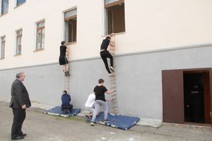 В 10 лицее прошла игра «Освобождение заложников» (ФОТО)