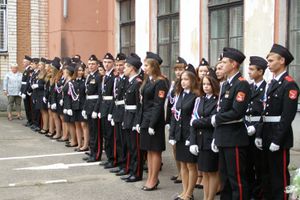 Школы города отметили 1 сентября (фото)