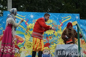 ​Универсальная торговая ярмарка «Осень – 2014» состоялась  в Великих Луках