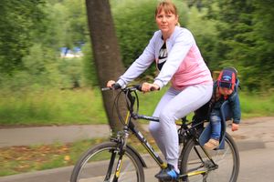В Великих Луках прошёл Велопарад (ФОТО)
