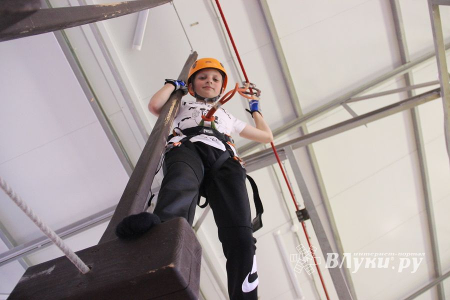 «Экстрим парк» приглашает друзей на троллей (ФОТО)