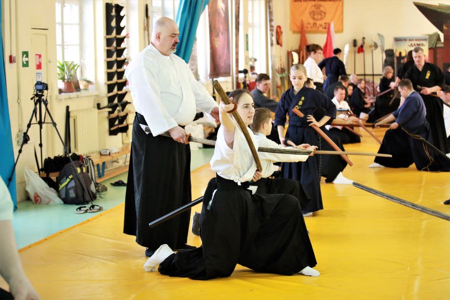 Великолукские последователи иайдзюцу выдержали сложный экзамен (ФОТО)