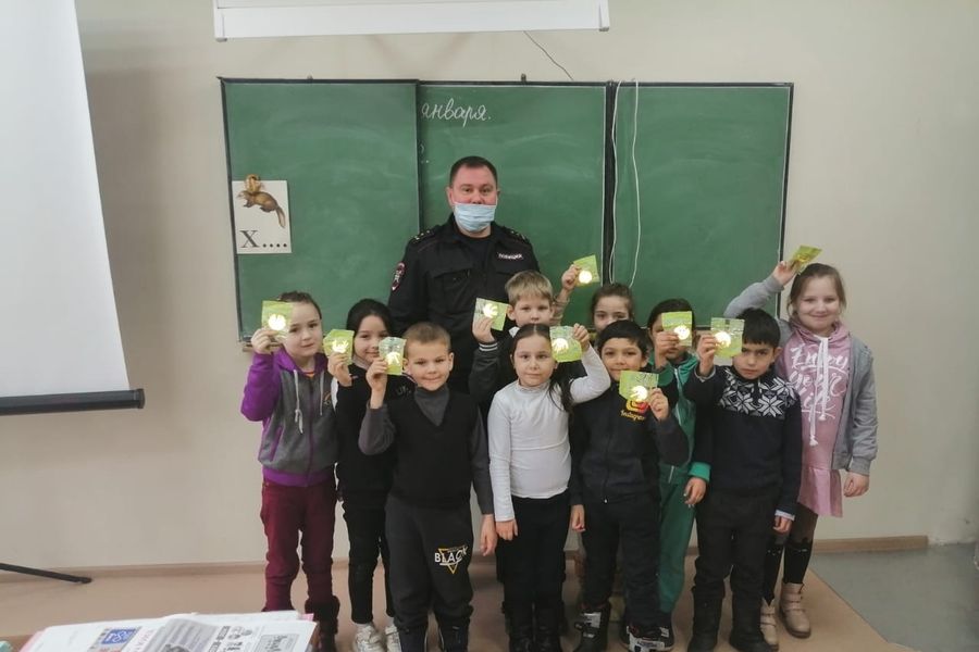 Школьникам Куньинского района помогли «засветиться» (ФОТО)