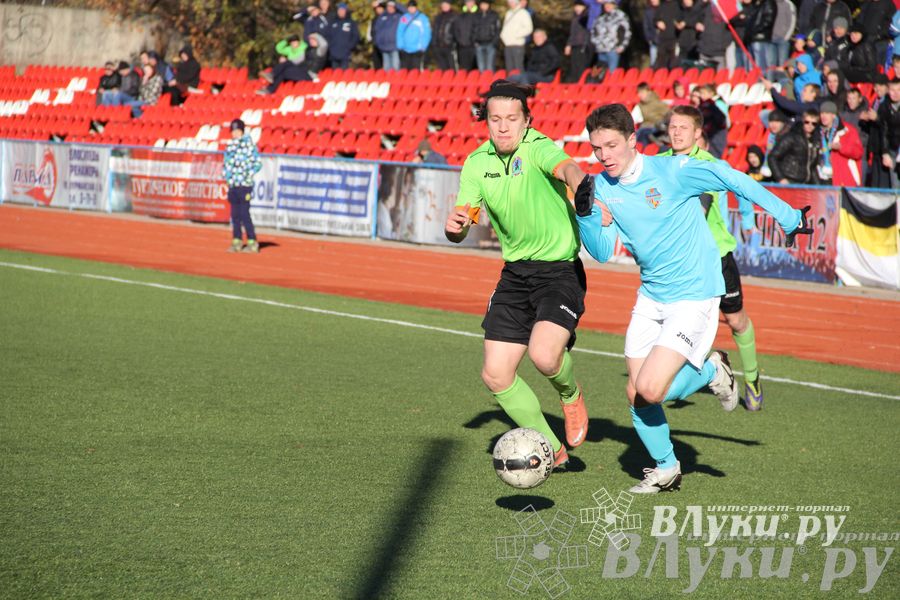Футбольный матч «Луки-Энергия» — «Карелия» (фото)
