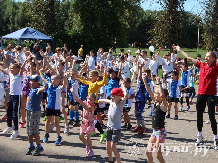 Большой спортивный праздник в Великих Луках (ФОТО)
