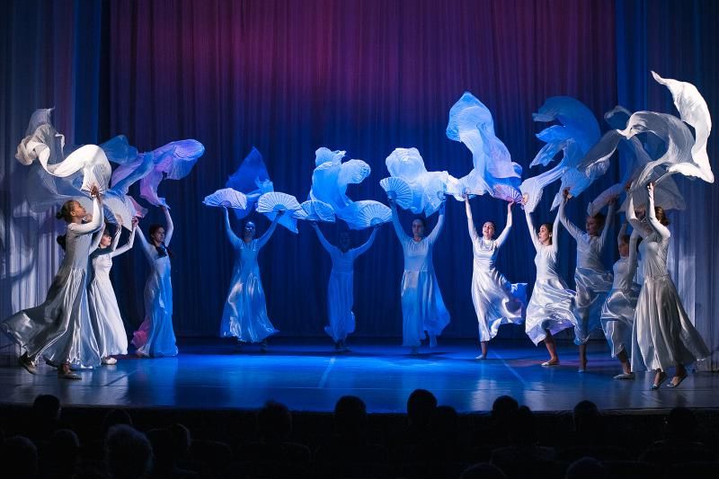 В Великих Луках состоялся праздничный вечер «От сердца к сердцу» (ФОТО)