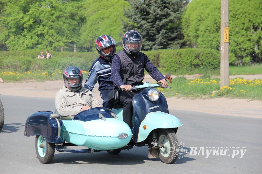 В Великих Луках прошло открытие мотосезона (ФОТО)