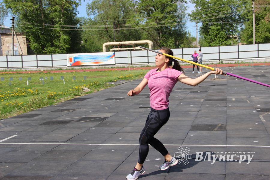 Великие Луки принимают чемпионат области по легкой атлетике (ФОТО)