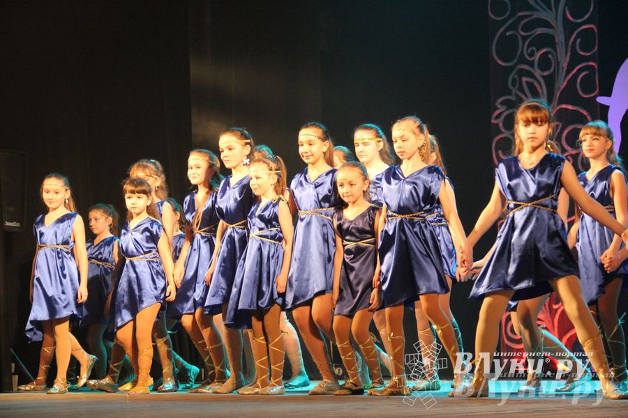 В доме культуры имени Ленина прошел концерт, посвященный Международному дню танца (фото)