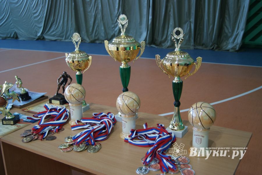 Великолучане завоевали бронзу на Международном турнире по баскетболу (ФОТО)
