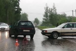 Из-за ДТП на Дружбе затруднено движение (ФОТО)