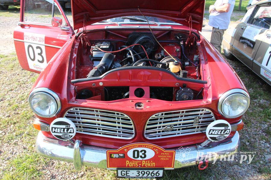 Ретро-автомобили побывали в Великих Луках (ФОТО)