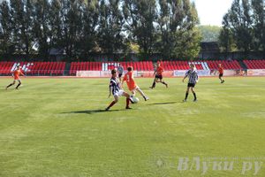 В Великих Луках завершился открытый турнир по футболу памяти М. Ф. Хренова (фото)