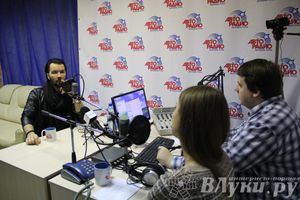 Прямой эфир: Денис Клявер отвечает на вопросы великолучан (фото)