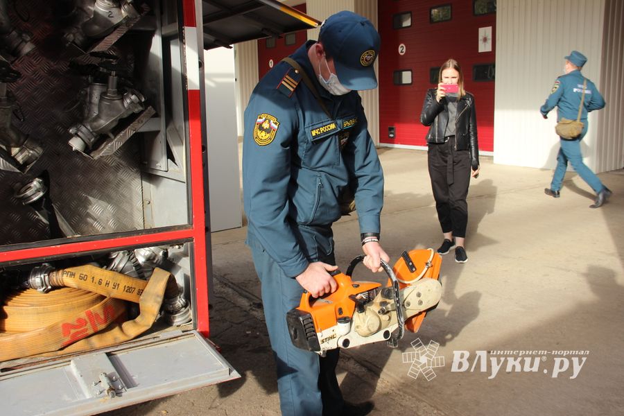 В Великих Луках проходит штабная тренировка по гражданской обороне (ФОТО)