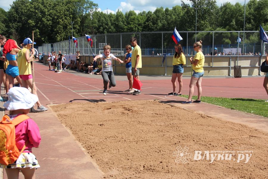 В Великих Луках прошёл Олимпийский День (ФОТО)
