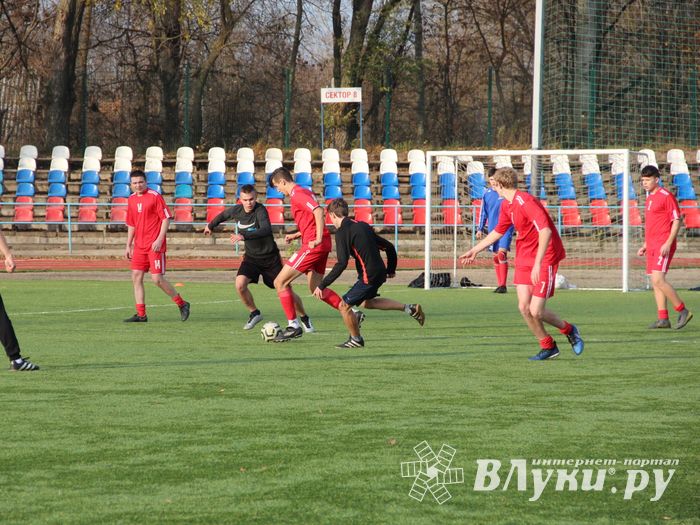 В Великих Луках завершился Чемпионат по Дворовому футболу (ФОТО)