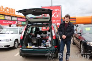 В Великих Луках прошла автомобильная ярмарка