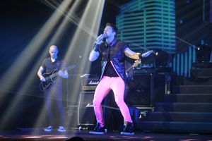 В Великих Луках состоялся концерт Сергея Лазарева