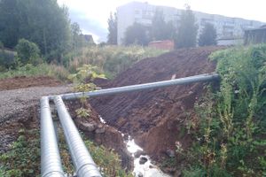 Великолукскую семью вновь превращают в робинзонов (ФОТО)