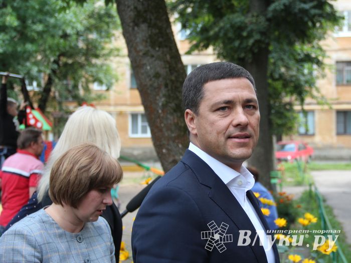 Ведерников осматривает Великие Луки (ФОТО)