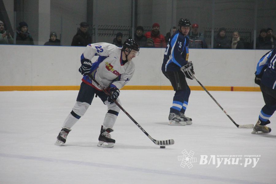 К «ЛукиСпорт» уступил с разницей в одну шайбу (ФОТО)