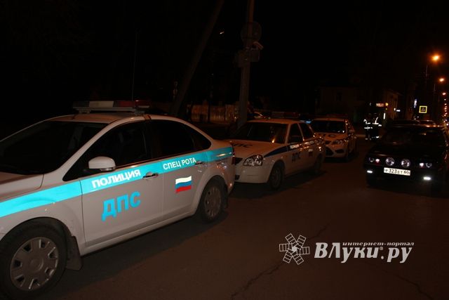 В минувшие выходные сотрудники ГИБДД провели массовые проверки водителей (фото)