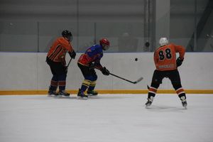 ХК «ЛукиСпорт» обыграл псковскую «Гвардию» по буллитам (ФОТО)