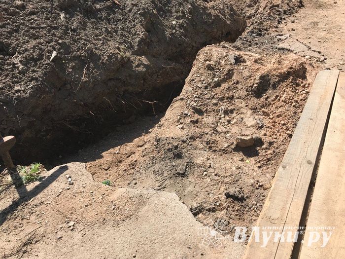 Опасный тротуар на проспекте Гагарина (ФОТО)