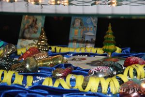 В Великих Луках открылась выставка «Новый год из детства» (фото)