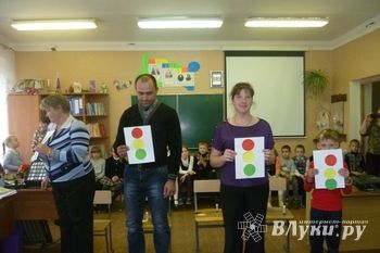 В одной из школ Псковской области прошел спортивно - семейный праздник (фото)