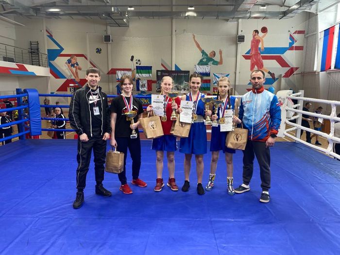 Великолучане привезли золото с Первенства СЗФО по боксу (ФОТО)