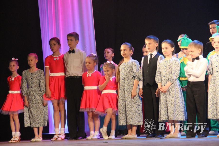 14 мая состоялся концерт хореографического коллектива «Созвездие» - «Бал» (ФОТО)