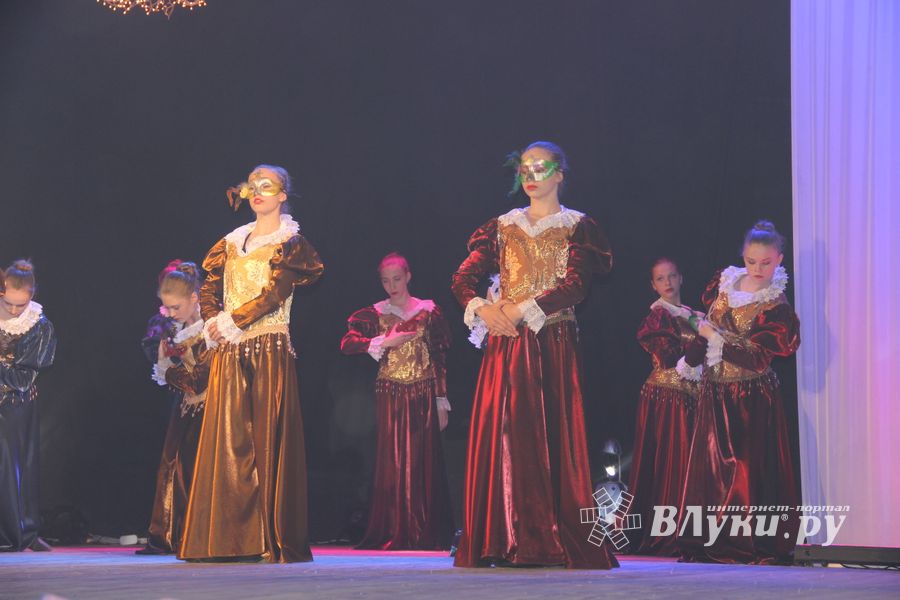 14 мая состоялся концерт хореографического коллектива «Созвездие» - «Бал» (ФОТО)