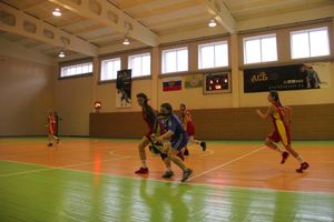 В Великих Луках финальные соревнования по баскетболу 11-й областной Спартакиады учащихся (ФОТО) (0+)